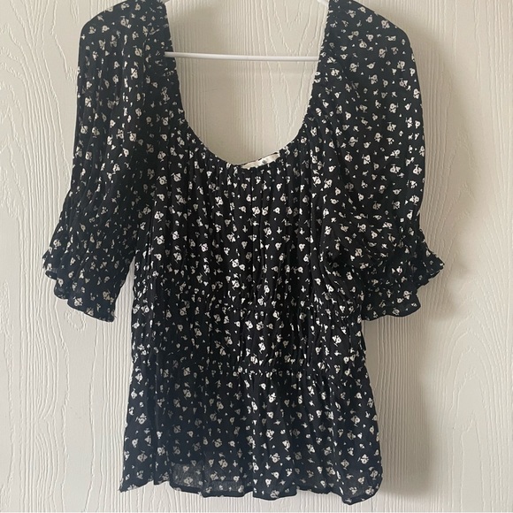 Daisy & Delilah top size XL black floral boho peplum summer over shoulder top - Picture 4 of 6
